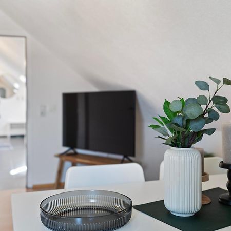 Anytime - Ferienwohnungen Greta In Friedrichshafen Am Bodensee Eksteriør billede